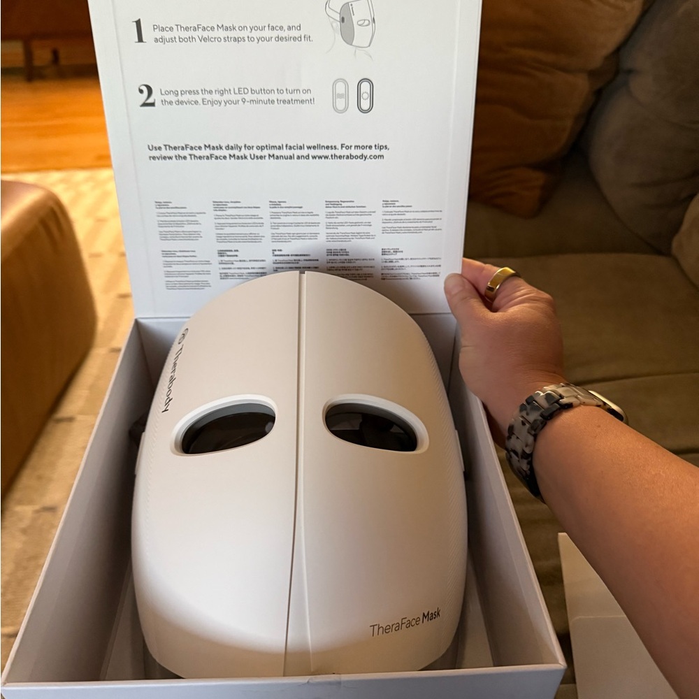 Therabody Theraface Mask